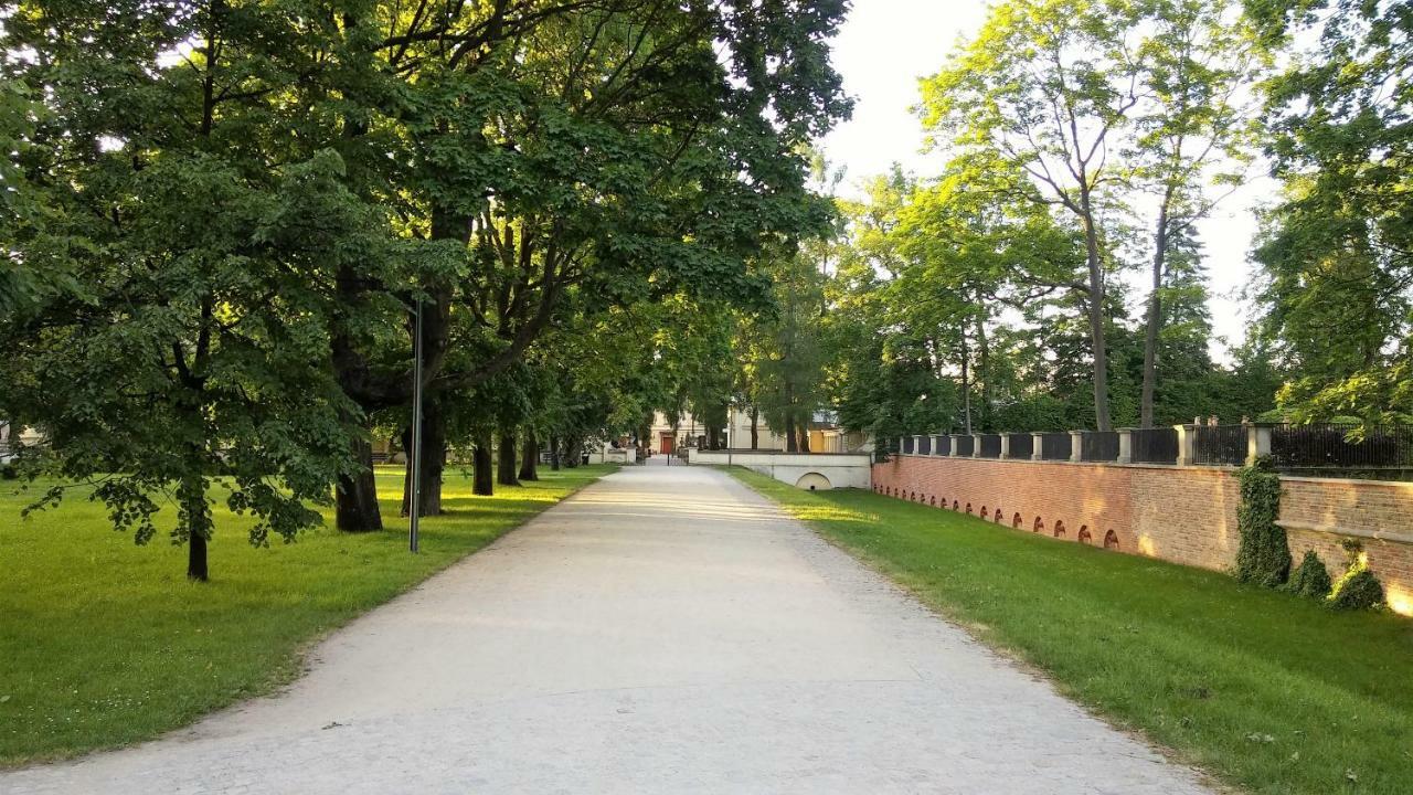 Wilanow Apartment Warsaw Exterior photo